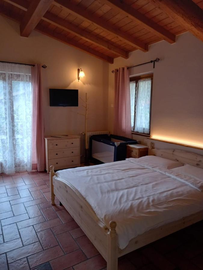 Agriturismo La Zangola Tremosine Exterior photo